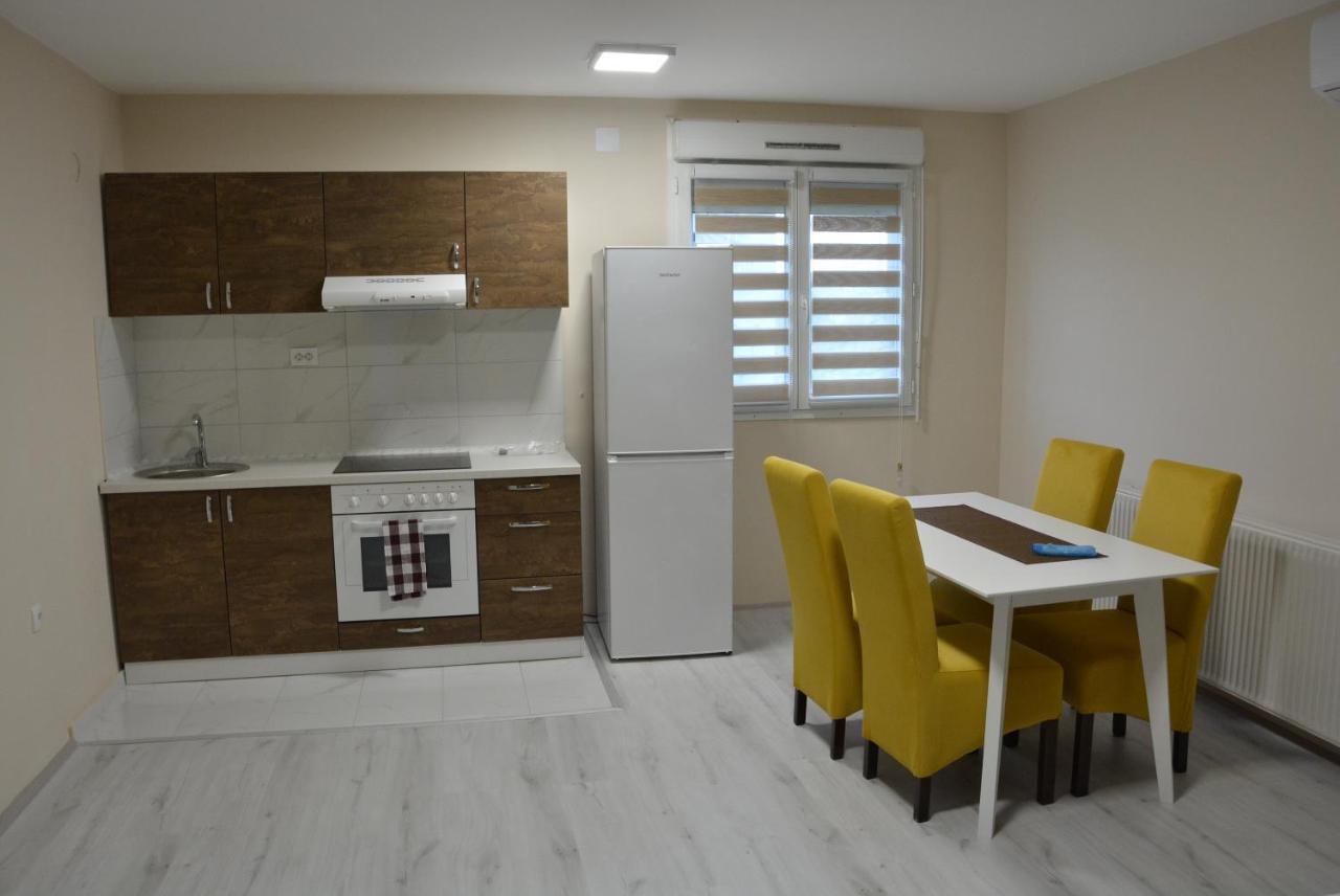 Garden Apartmani Jagodina Exterior photo