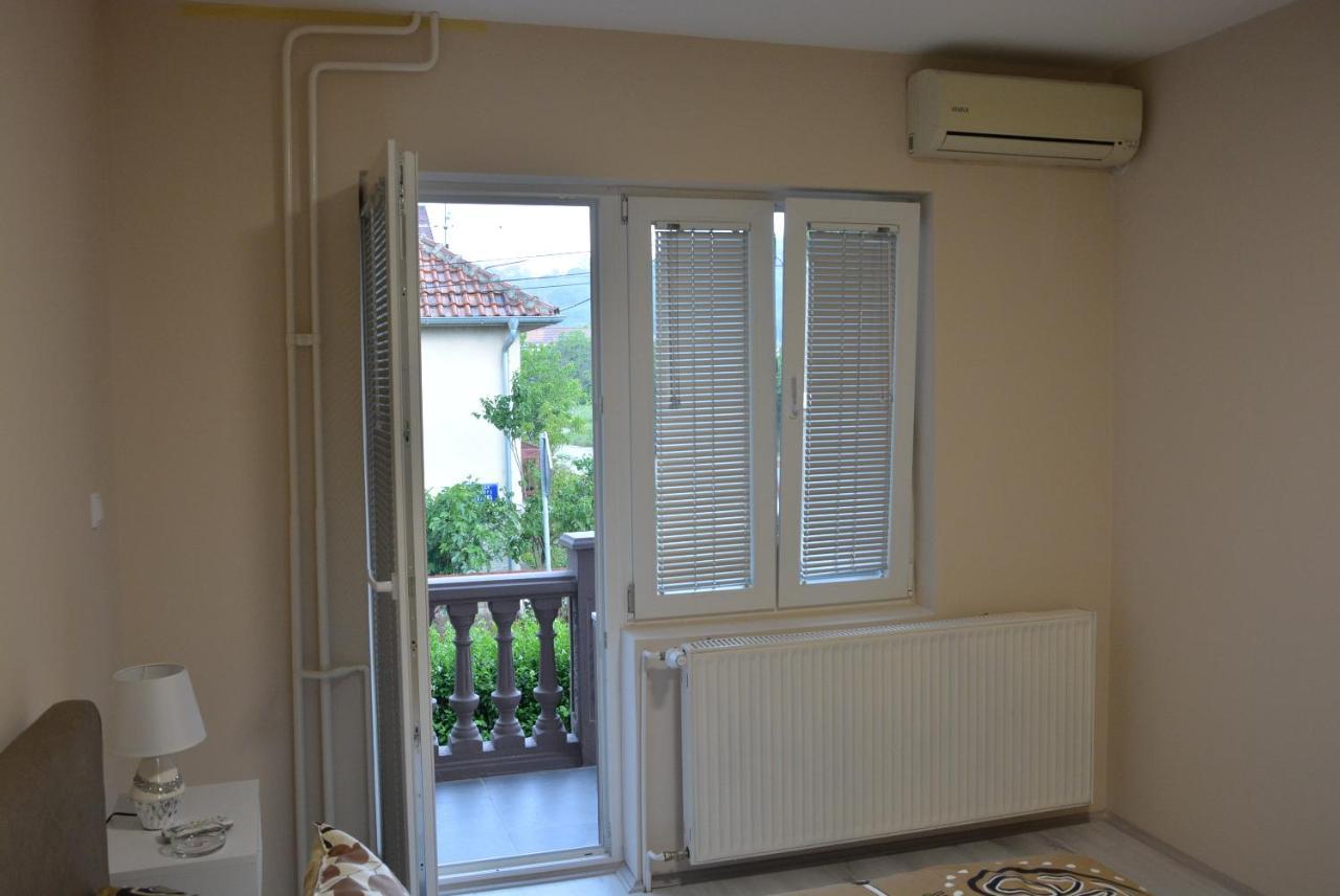 Garden Apartmani Jagodina Exterior photo